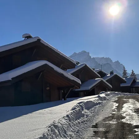 Chalet 5 Pieces Pour 8 Personnes, Proche Pistes Et Commerces - Les Alpages, La Boissause, - Fr-1-572-276 Araches-la-Frasse