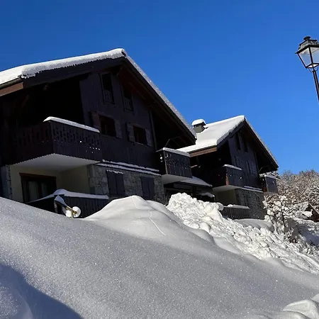 Chalet 5 Pieces Pour 8 Personnes, Proche Pistes Et Commerces - Les Alpages, La Boissause, - Fr-1-572-276